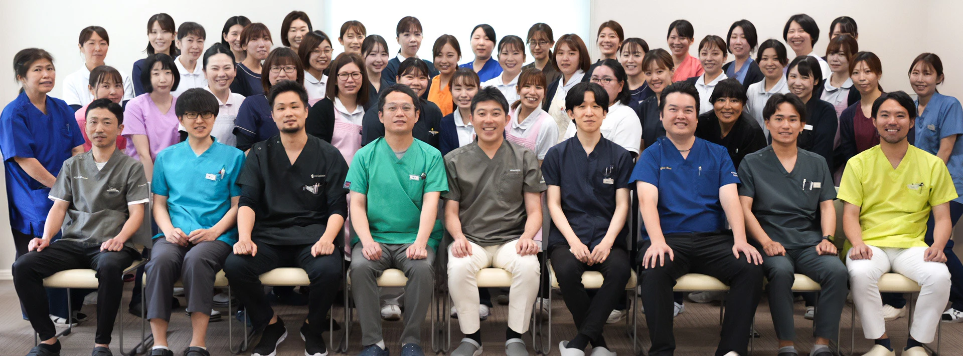 いしはた歯科クリニックスタッフ一同